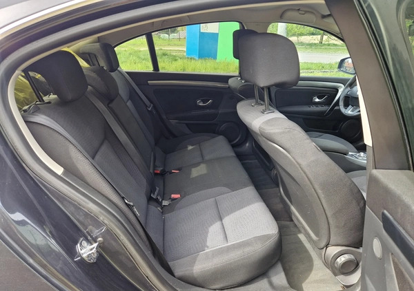 Renault Laguna cena 17700 przebieg: 281000, rok produkcji 2010 z Nowogród Bobrzański małe 106
